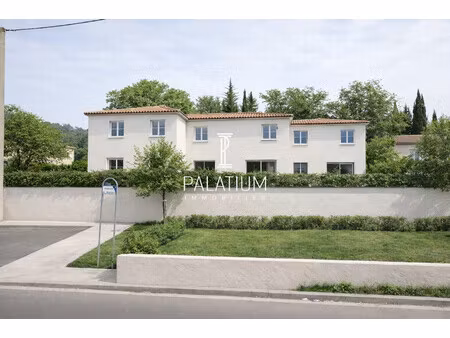 maison neuve de 100 m² - jardin - terrasse et parkings