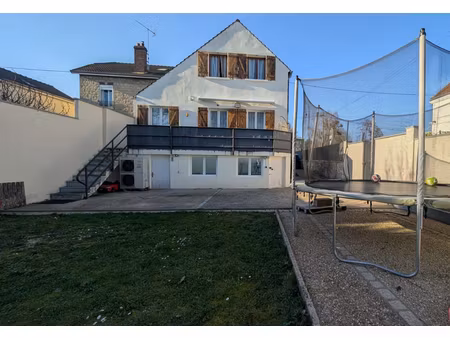 maison proche commodités