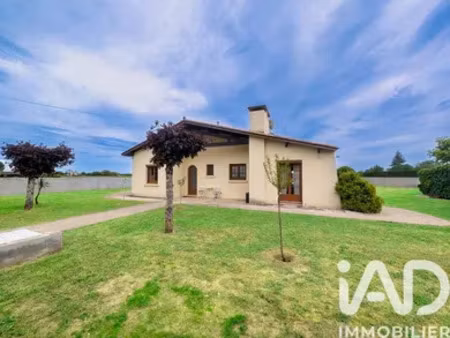 maison traditionnelle à pujols-sur-ciron (33210)