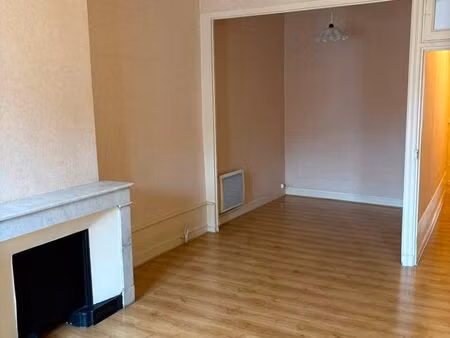 appartement f3 lumineux  charme   sécurisé