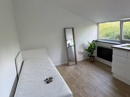charmant studio meublé au cœur de templeuve 14m²