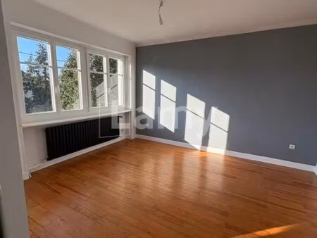 pavillon 4 pièces 77 m²