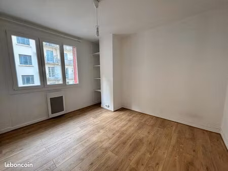 studio 1 pièce 18 m²