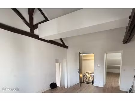 appartement 3 pièces 46 m²