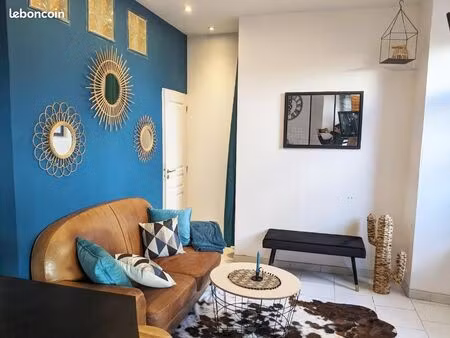 t2 rénové avec cour privative – quai de versailles / motte rouge – nantes