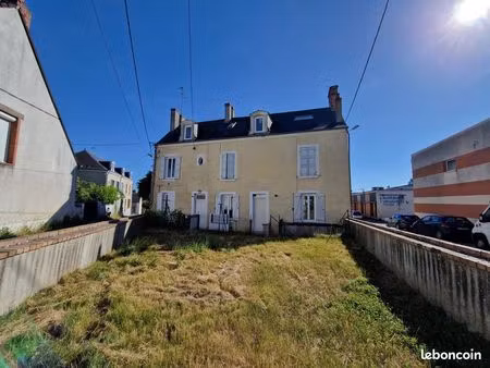 appartement 3 pièces 45 m²