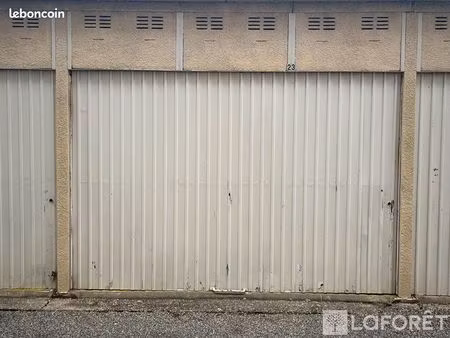 parking/box 1 pièce 16 m²