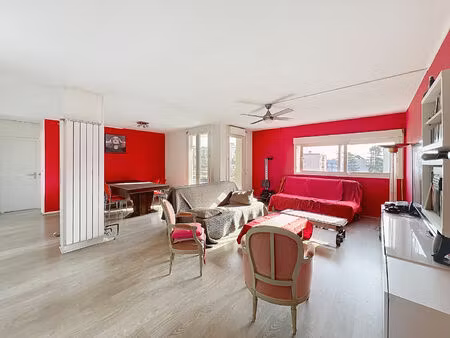 proximité centre bordeaux caudéran - 5p - 3 chambres avec balcon