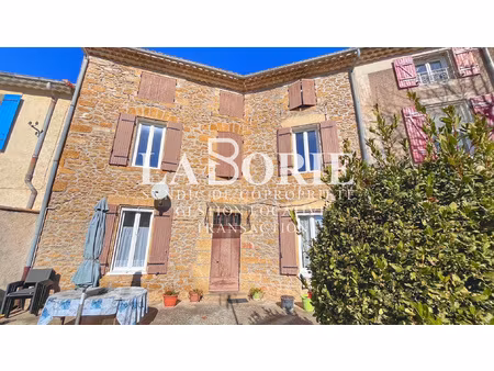 maison de ville de 130 m2 sur terrain de 268 m2.