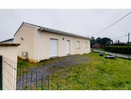 location appartement 4 pièces 83m² blasimon 33540