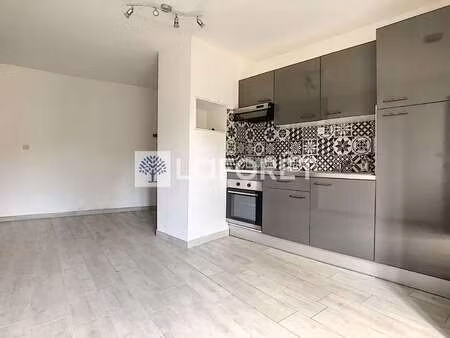 location appartement 2 pièces à mauléon (79700) : à louer 2 pièces / 40m² mauléon