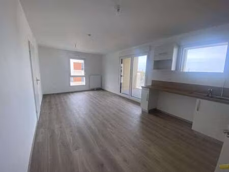 location appartement 2 pièces à nantes (44000) : à louer 2 pièces / 46m² nantes