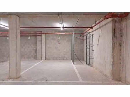 autostaanplaats in nieuwbouw