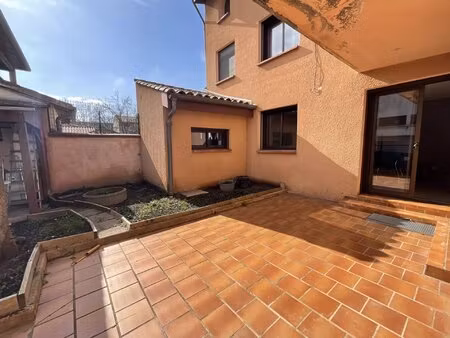 appartement meublé type 2  avec terrasse