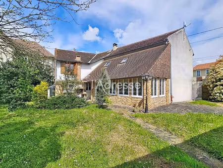 maison saint germain sur morin