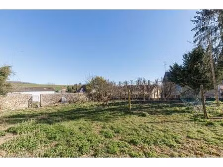 exclusivité propriétés-privées: terrain constructible sur longuesse