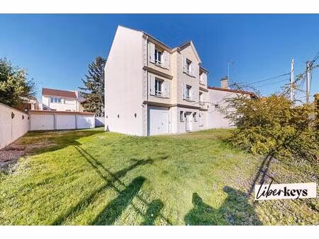 2 pièces 40 m² – calme – parking privatif – petite copropriété