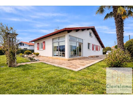 anglet maison avec terrain de 1027m². fort potentiel