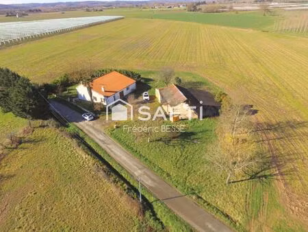 maison en pierre 160 m² à rénover.