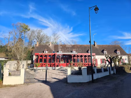 3 gîtes + local commercial