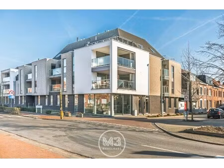 commercieel te huur in rumst