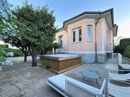 maison contemporaine avec jardin et piscine – nice secteur ferber