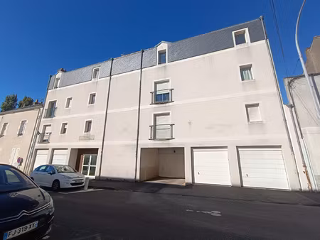 garage a louer centre-ville