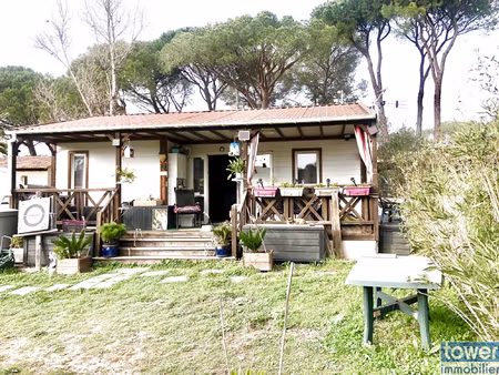 chalet dans parc de loisirs ouvert à l'année