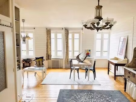 maison de 5 pièces de 119 m² à concarneau