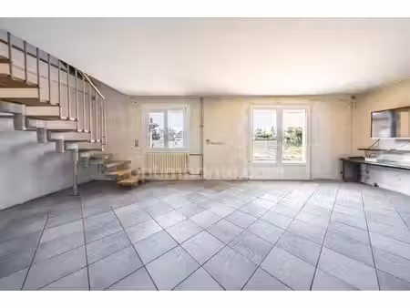 maison familiale  3 chambres  avec piscine + atelier à gevrey-chambertin