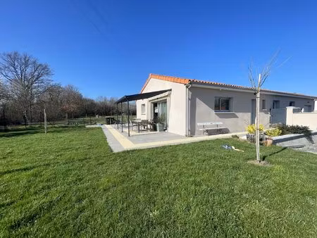 maison récente à marsat