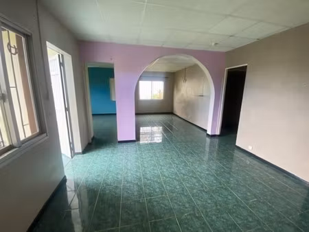 sainte clotilde (97490) maison (à rénover) t4 de 82 m² sur parcelle 263 m²