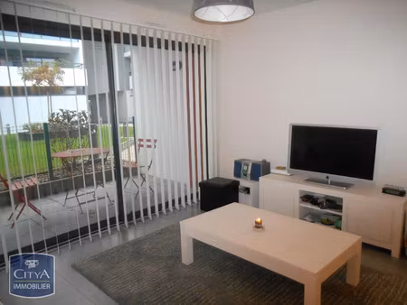appartement à louer 1 pièce 31.36 m² - ferney-voltaire (01) - 981€