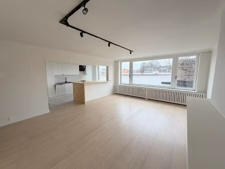 appartement te huur in kortrijk met 2 slaapkamers