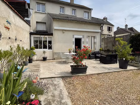 saint-satur  immeuble de rapport