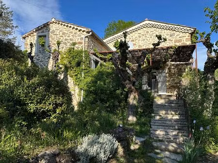 vente maison 295 pièces 131 m² vinezac (07110)