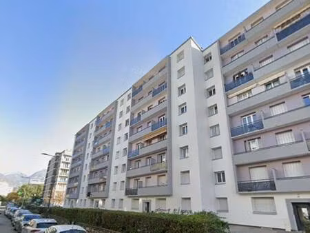 location appartement 61m² grenoble 38100