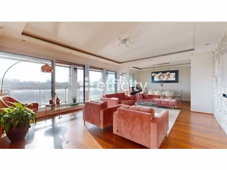 appartement 5 pièces - 122 m²