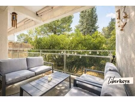 prado – résidence montcalm | appartement rénové 115 m²  séjour 63 m²  terrasse