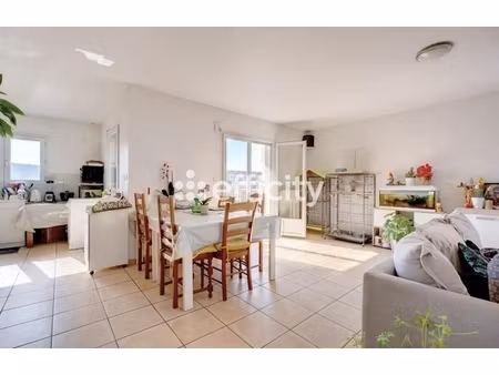 maison 4 pièces - 90 m²
