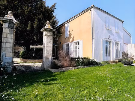 achat maison 7 pièces 263m²