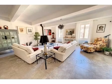 achat maison 6 pièces 160m² la garde freinet 83680