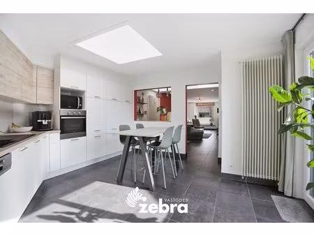 gezellige gezinswoning met 3 slaapkamers te roeselare