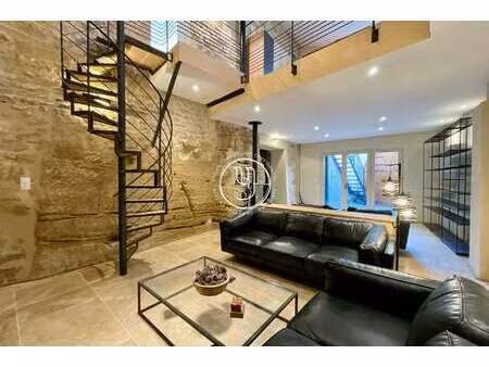 villa de luxe à vendre à uzès : 850 000 € | 305m²