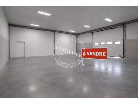 local d'activite a vendre