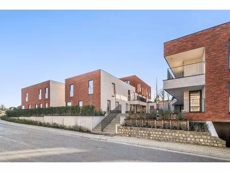 instapklare nieuwbouw rijwoning met 3 slaapkamers en terras!