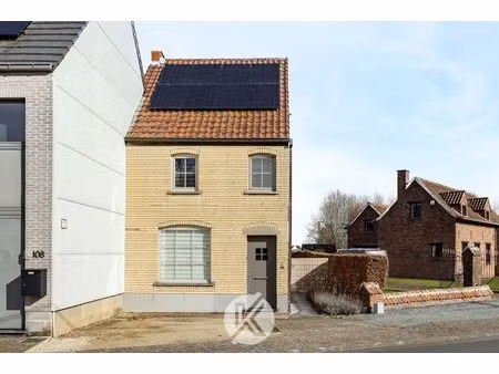 halfopen bebouwing met vlotte bereikbaarheid