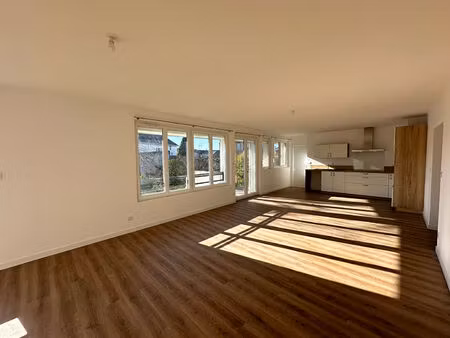 location appartement 4 pièces 95 m² à albi (81000)