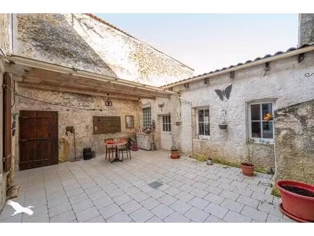 vente maison 5 pièces 183 m² marennes-hiers-brouage (17320)