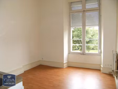 appartement à louer 1 pièce 16.79 m² - angers (49) - 390€